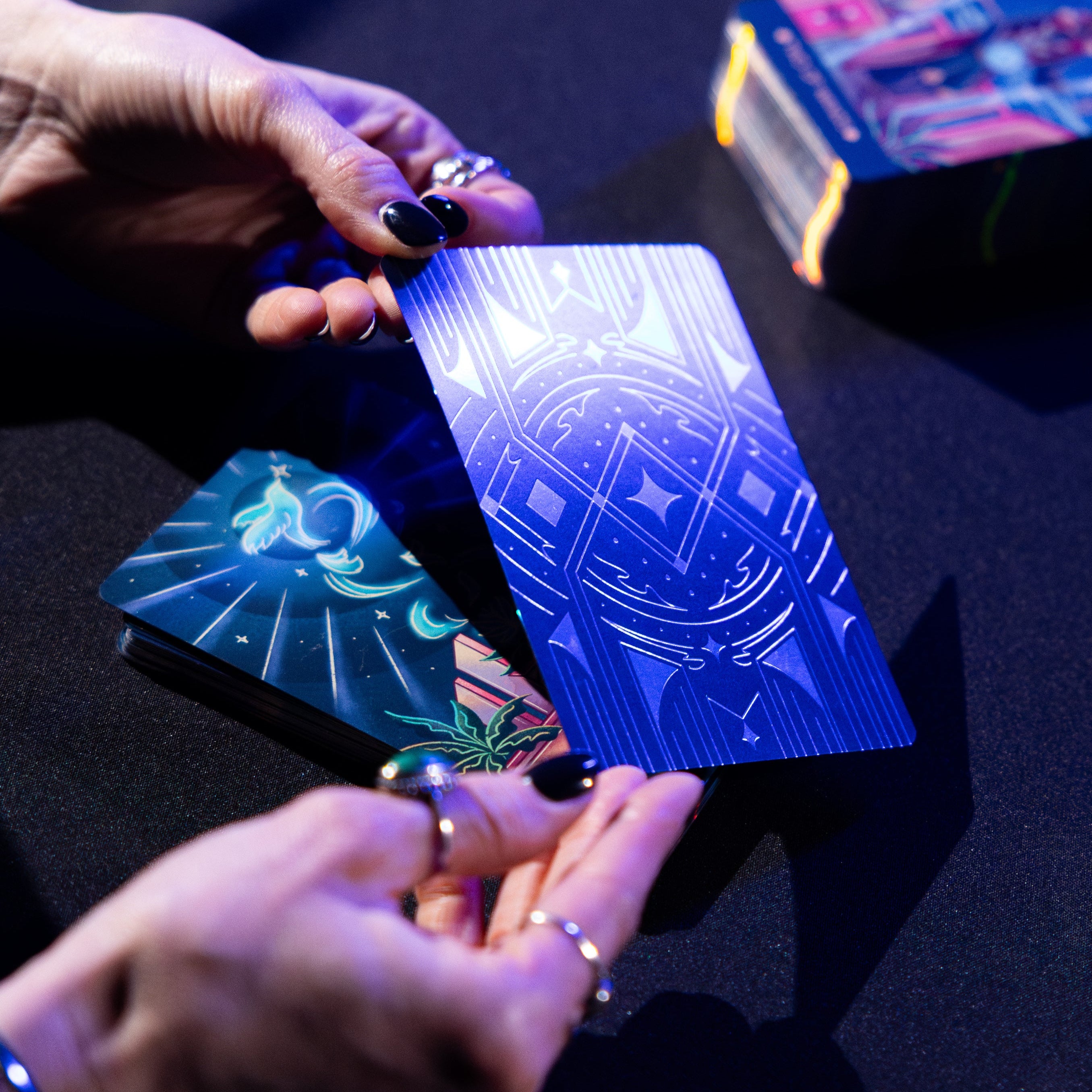 Fantôme Tarot Deck – Reborn Edition (with Oracle & AR Guidebook