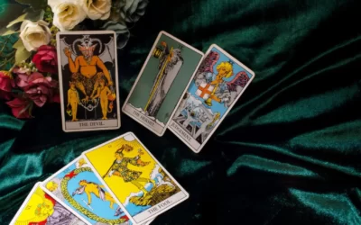 Popular Tarot Card Spreads Explained