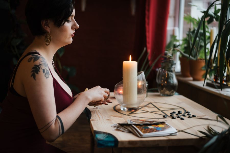 Tarot as a Tool for Inner Peace and Empowerment